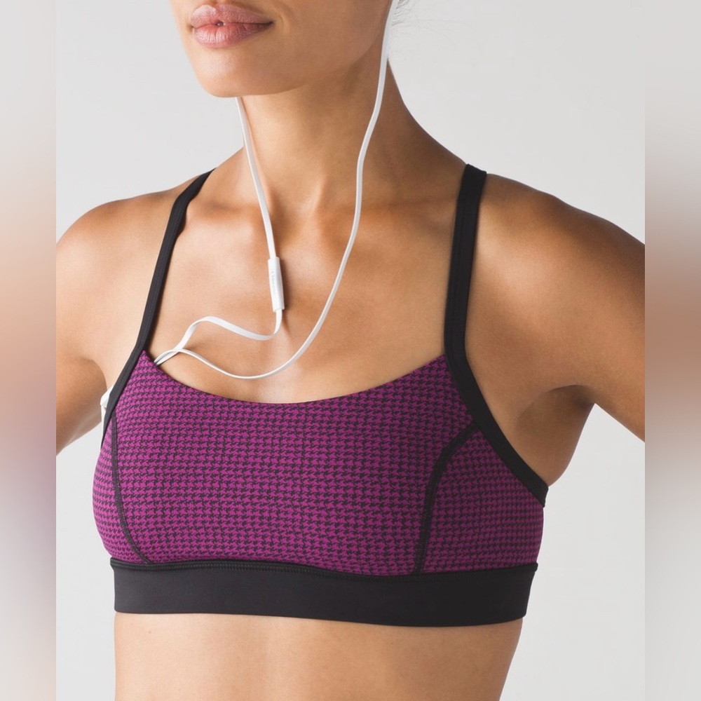 Lululemon Rise and Run Bra Size 6